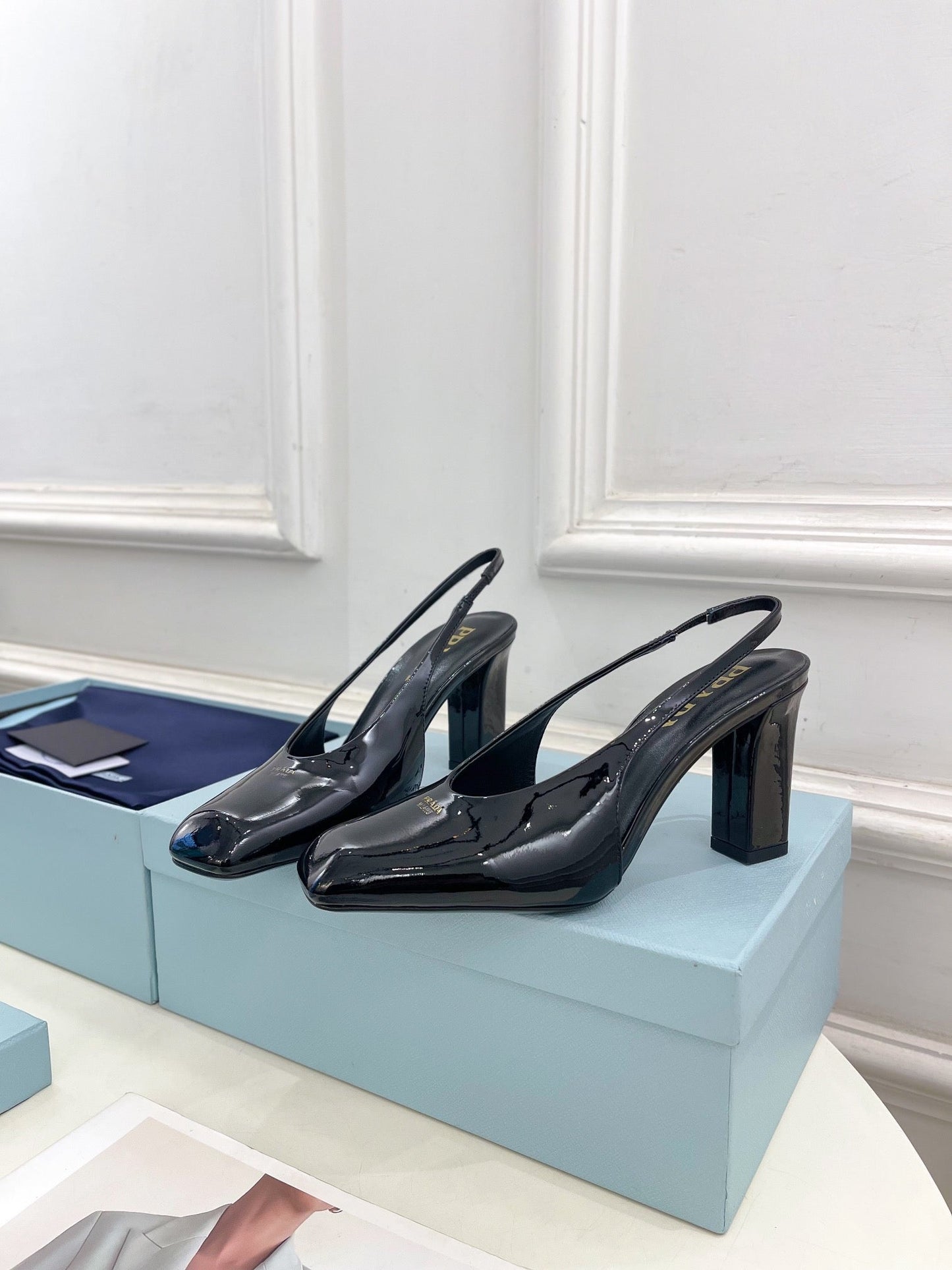 SQUARE TOE SLINGBACK PUMPS IN BLACK GLOSSY CALFSKIN - 34