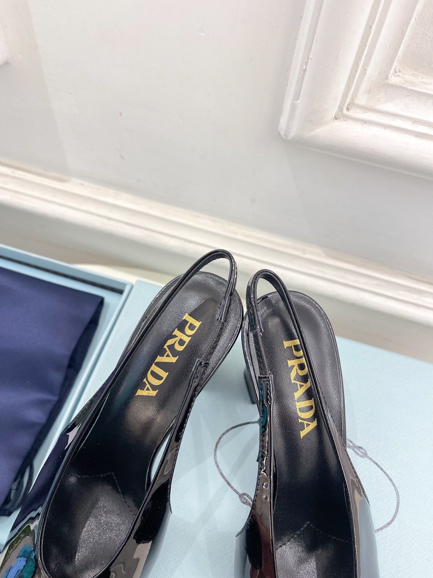 SQUARE TOE SLINGBACK PUMPS IN BLACK GLOSSY CALFSKIN - 34