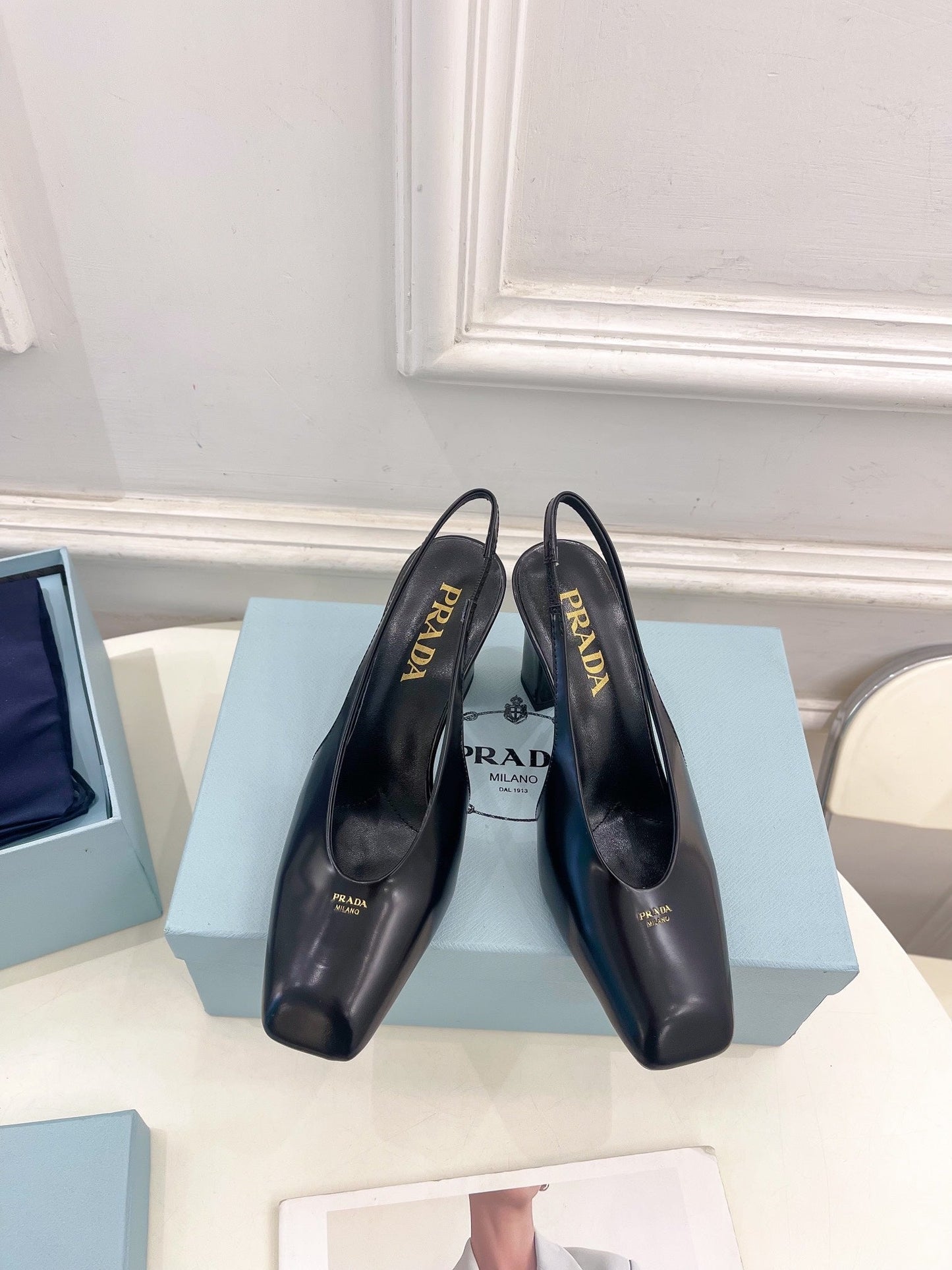 SQUARE TOE SLINGBACK PUMPS IN BLACK SMOOTH LAMBSKIN - 34