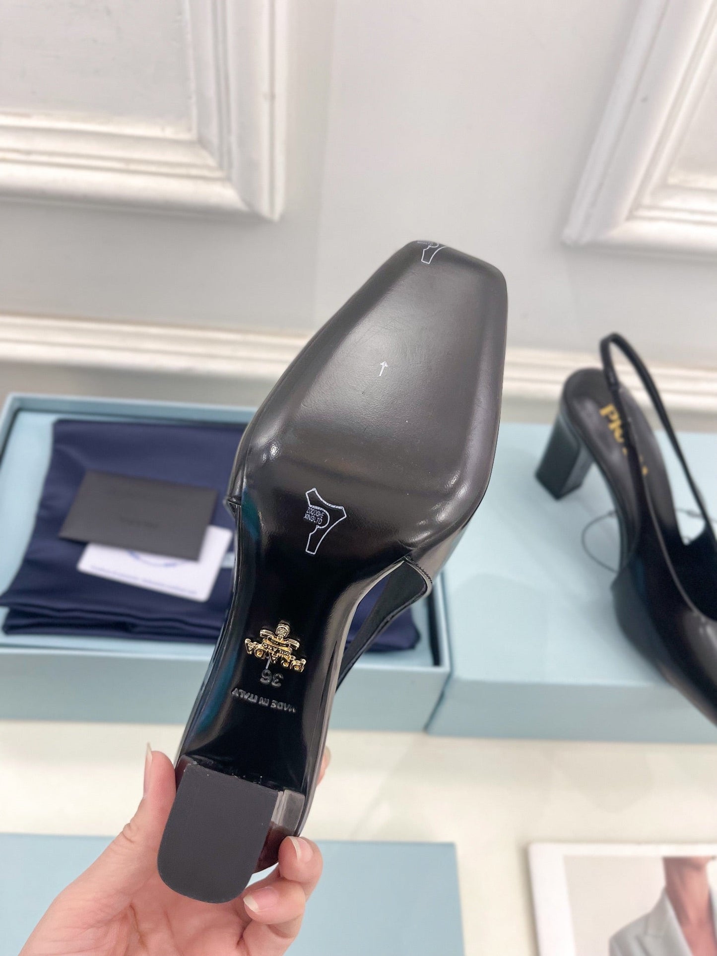 SQUARE TOE SLINGBACK PUMPS IN BLACK SMOOTH LAMBSKIN - 34