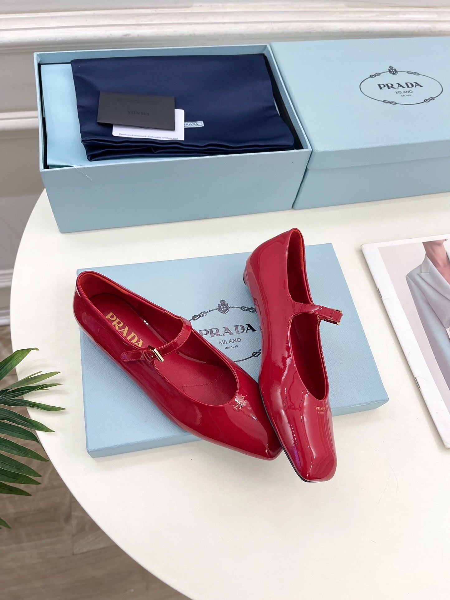 MARY JANE FLATS SQUARE TOE IN CRIMSON RED PATENT SHEEPSKIN - 35
