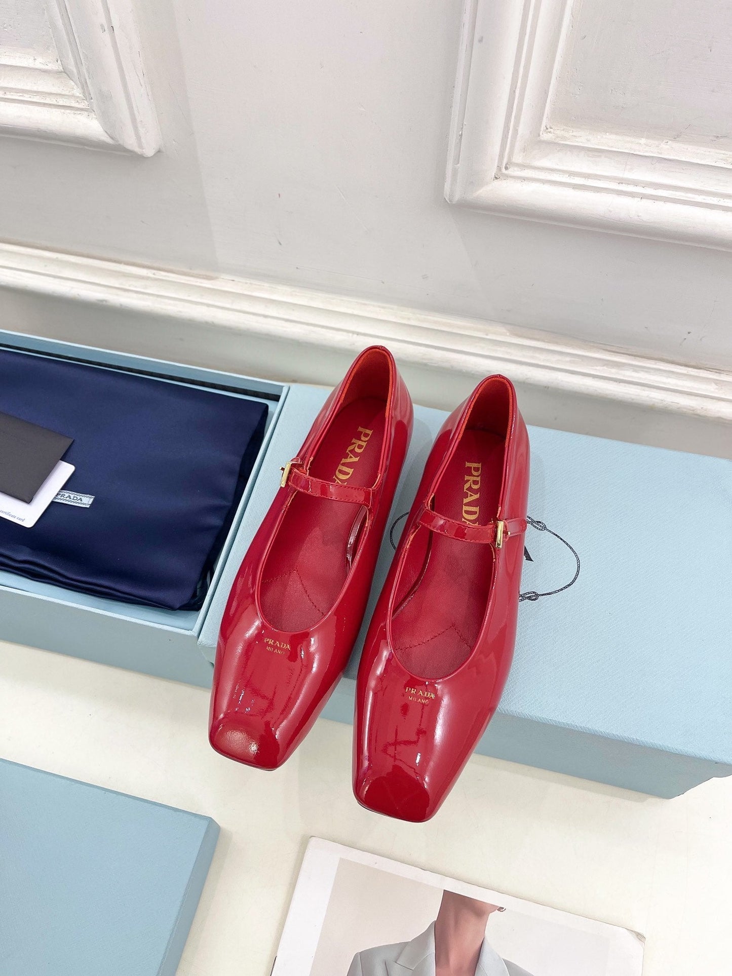 MARY JANE FLATS SQUARE TOE IN CRIMSON RED PATENT SHEEPSKIN - 35