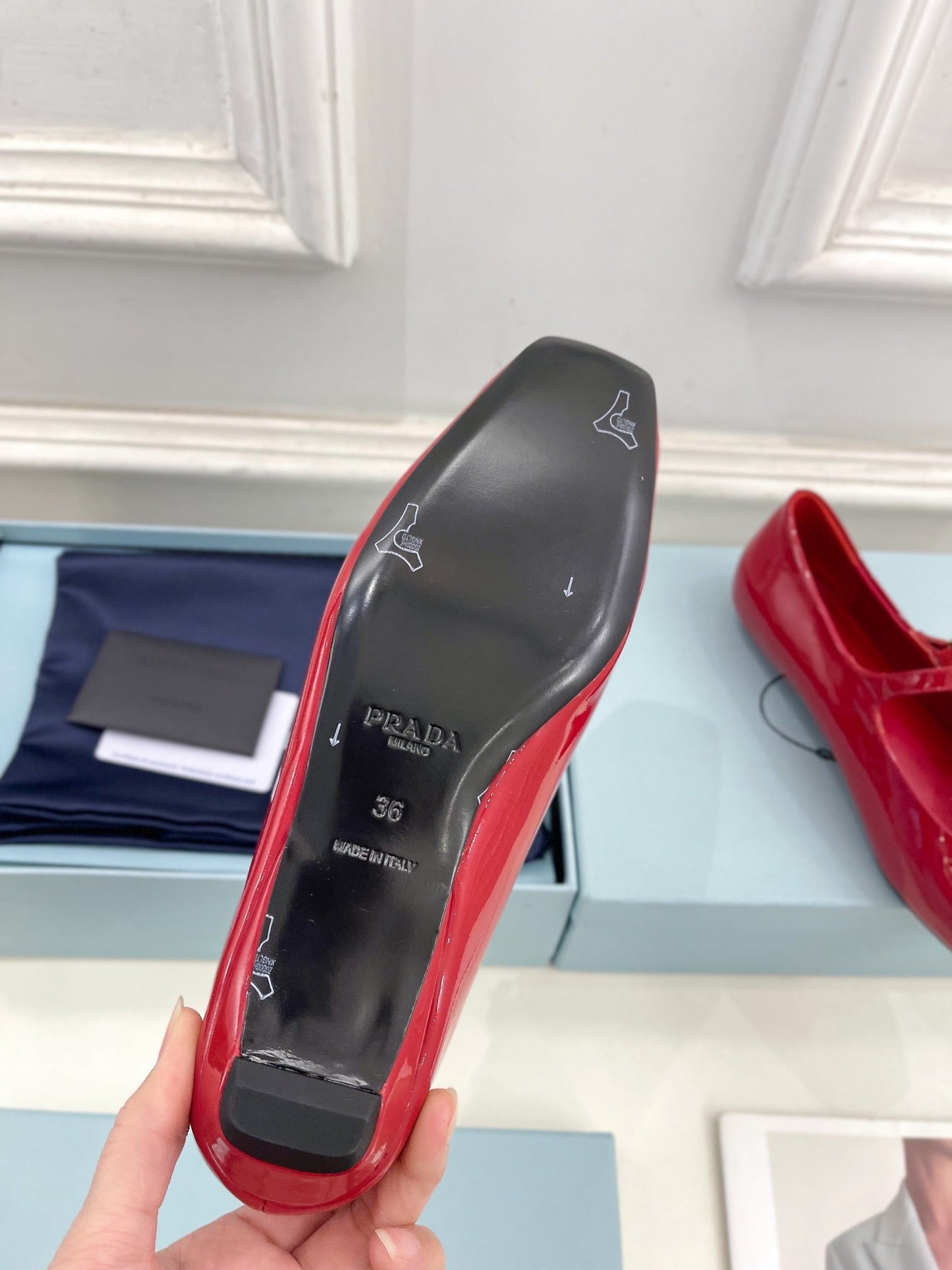 MARY JANE FLATS SQUARE TOE IN CRIMSON RED PATENT SHEEPSKIN - 35