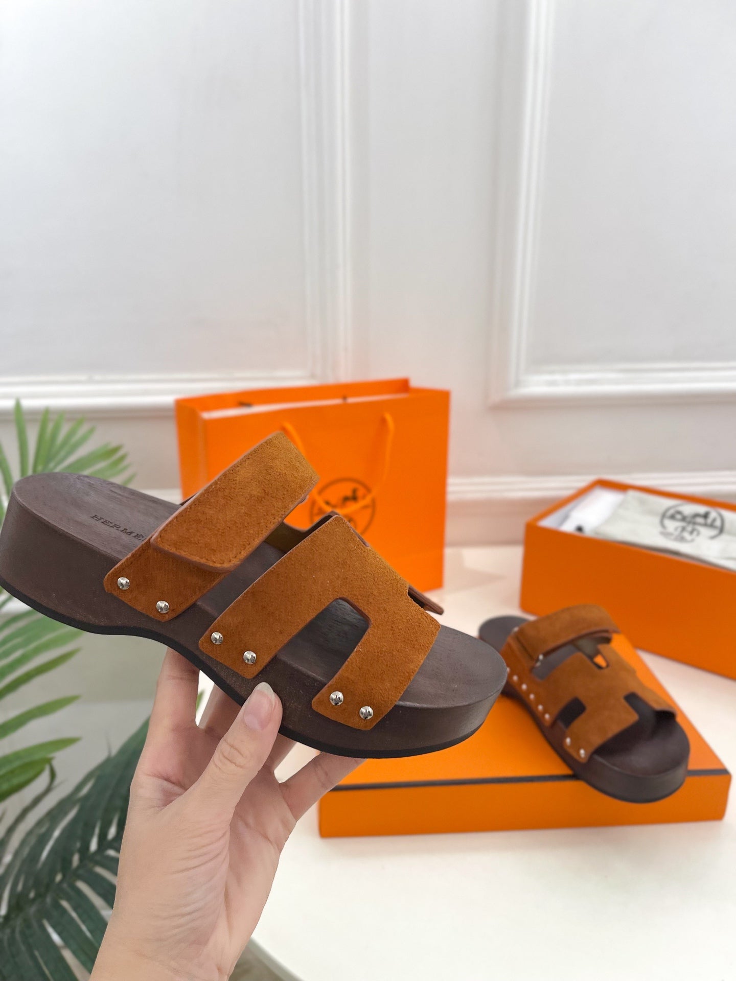 KOS CLOG IN BRONZE BROWN SUEDE - 35
