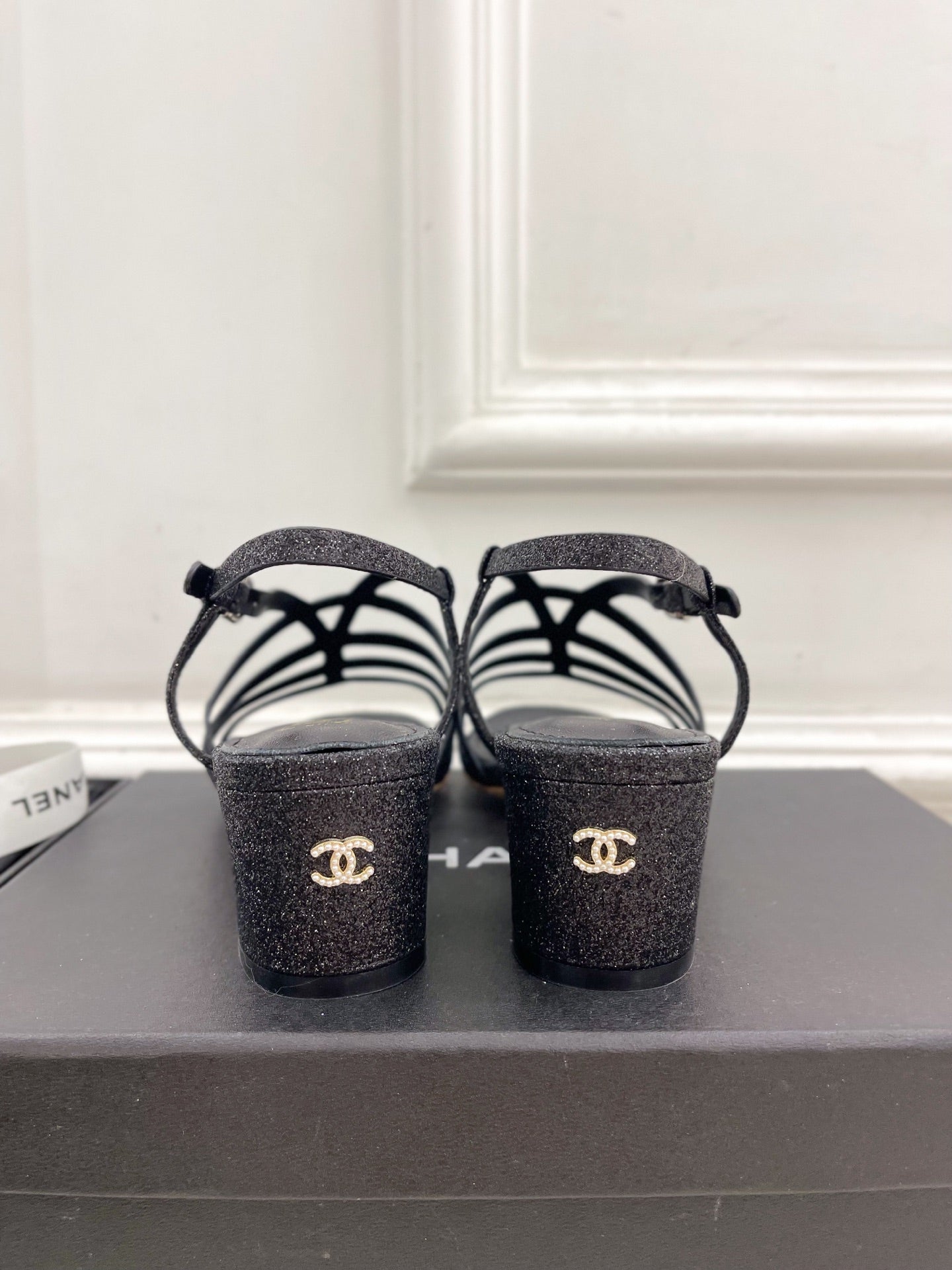 BLACK ROMAN 5 CM SANDALS - 35