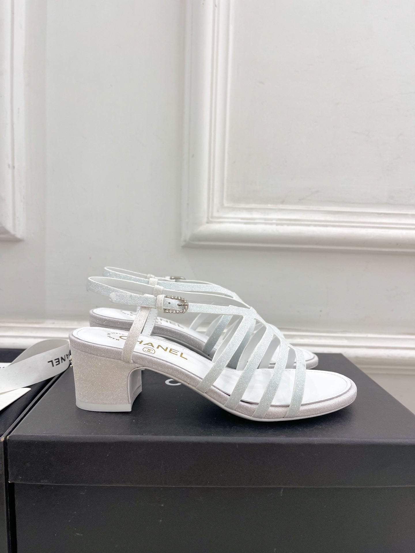 WHITE ROMAN 5 CM SANDALS - 35