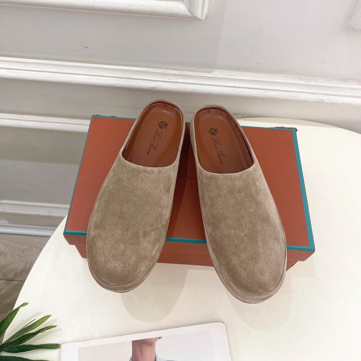 LP 25S MULES IN MOCHA BROWN SUEDE - 35