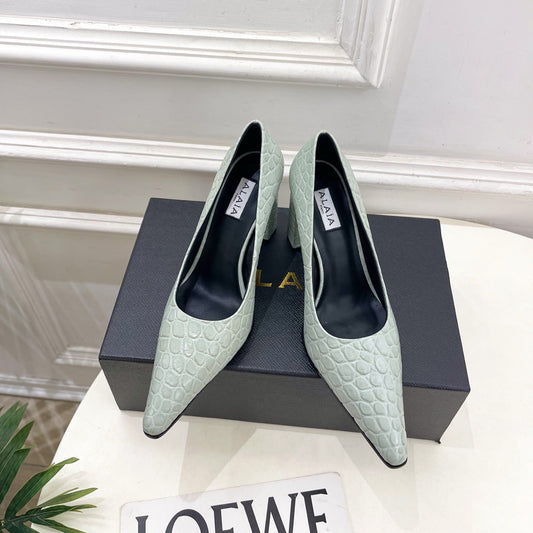 ALAÏA 26S ТУФЛІ НА ВИСОКИХ ПІДБОРАХ 95 ММ ІЗ ТЕЛЯЧОЇ ШКІРИ ІЗ ТИСНЕННЯМ ПІД КРОКОДИЛА КОЛЬОРУ ШАВЛІЇ