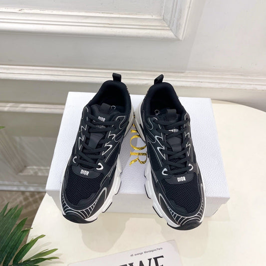 КРОСІВКИ DIOR 26S З ЧОРНОЇ ТЕЛЯЧОЇ ШКІРИ ТА СІТЧАСТОЇ ТКАНИНИ