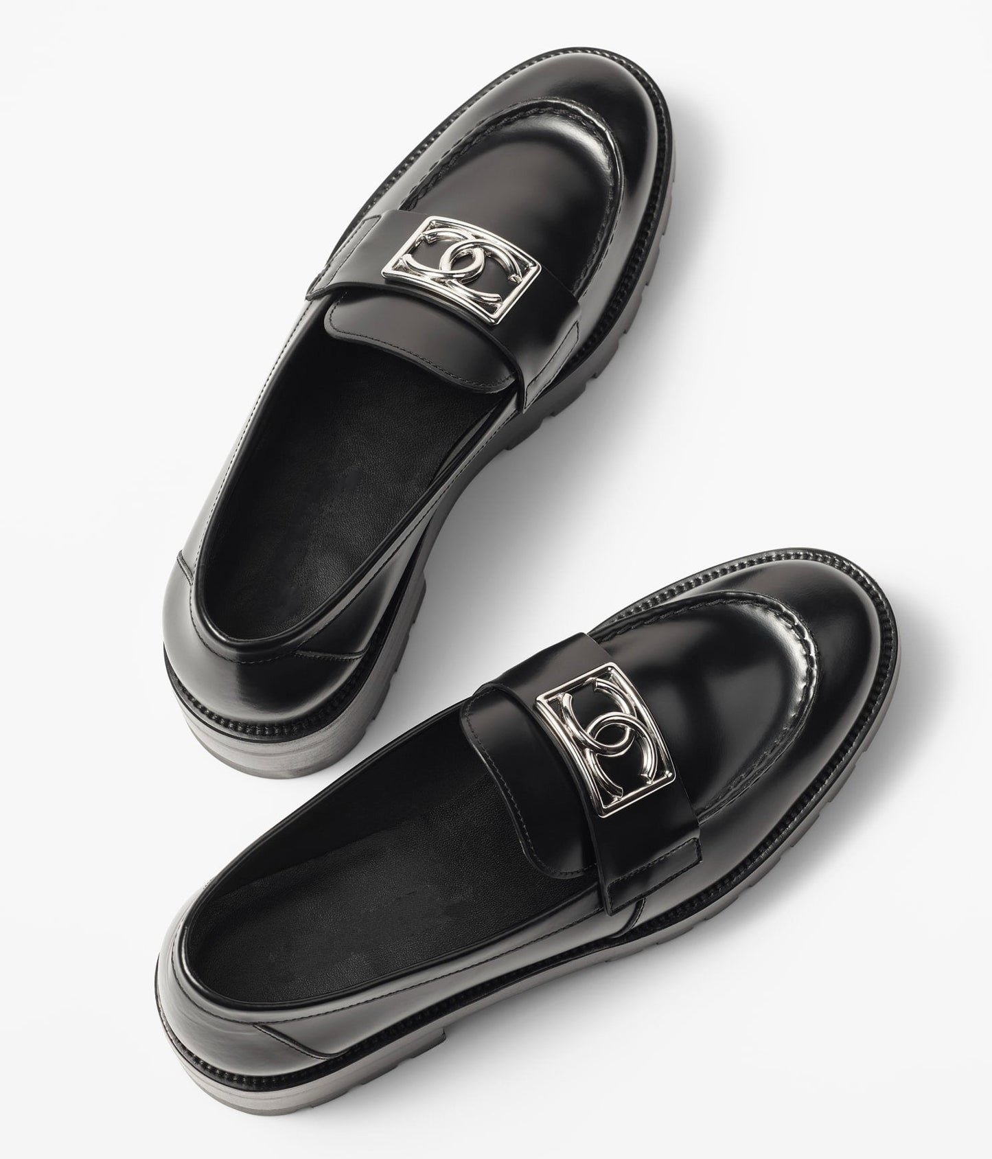 MOCCASINS BLACK CALFSKIN METAL - 35