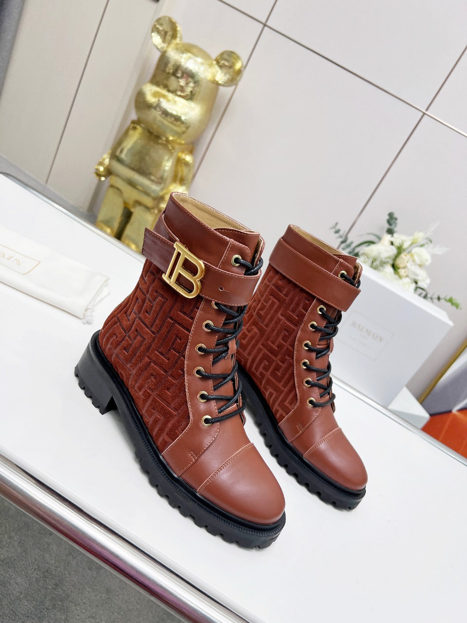 Черевики BALMAIN 26S з телячої шкіри та замші кольору іржі