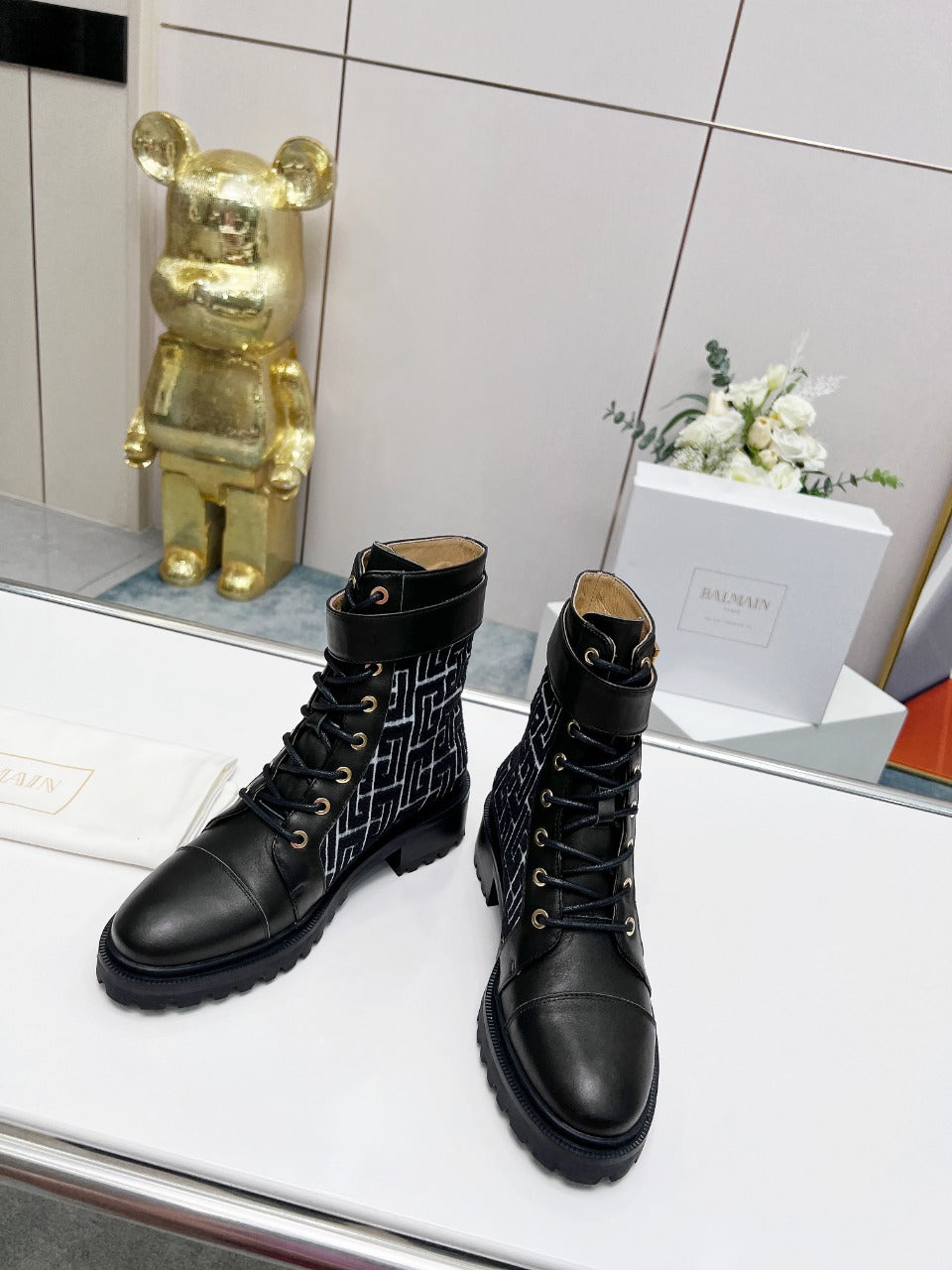 ЧЕРЕВИКИ BALMAIN 26S З ЧОРНОЇ ТЕЛЯЧОЇ ШКІРИ ТА ВОВНИ