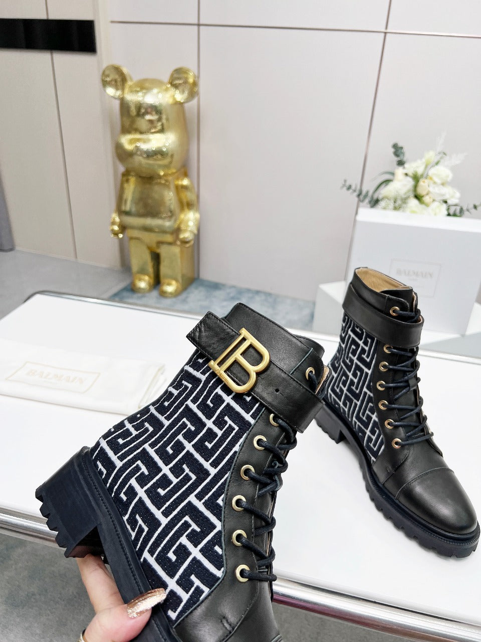 ЧЕРЕВИКИ BALMAIN 26S З ЧОРНОЇ ТЕЛЯЧОЇ ШКІРИ ТА ВОВНИ