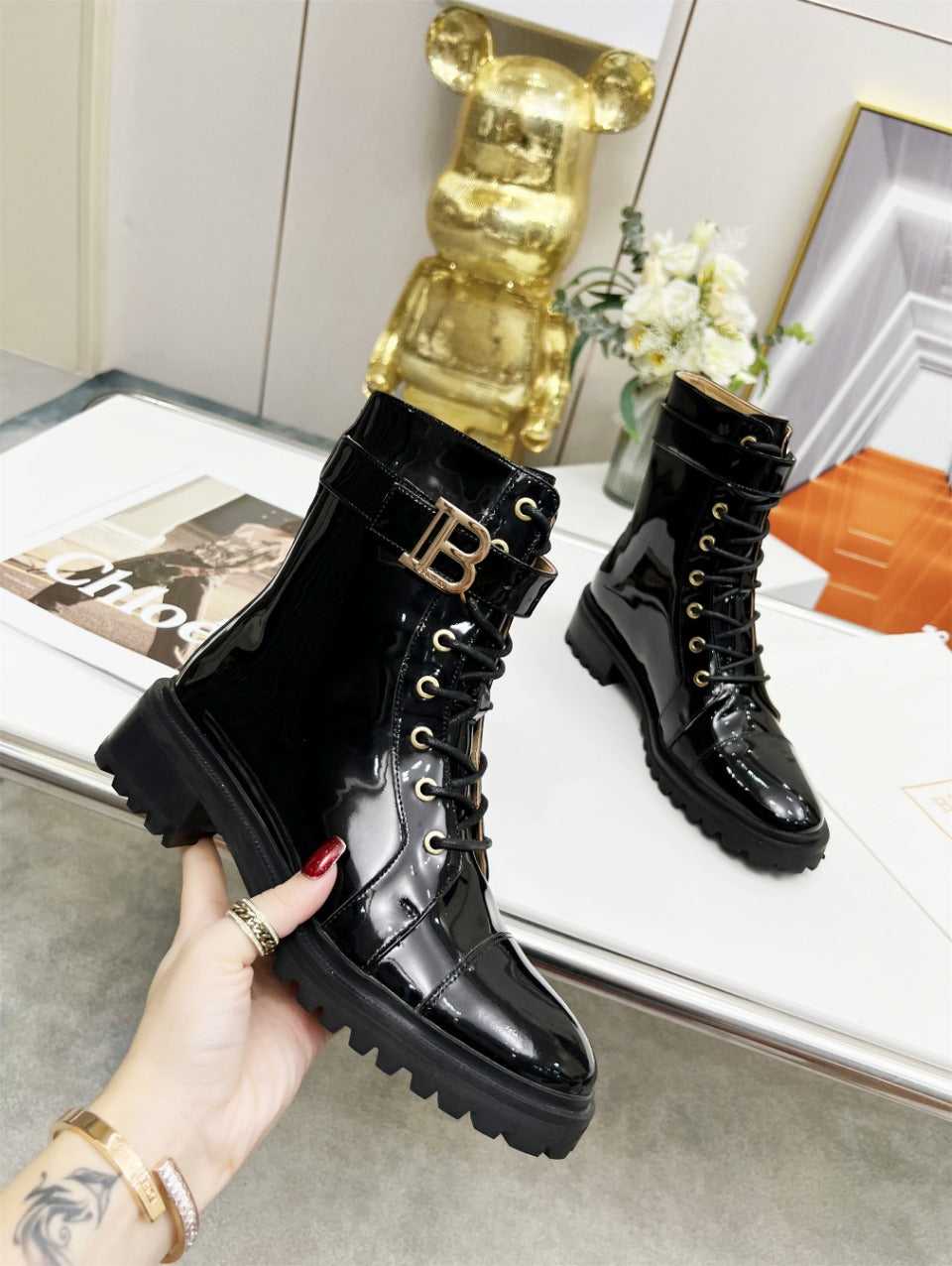 ЧЕРЕВИКИ BALMAIN 26S З ЧОРНОЇ ГЛЯНЦЕВОЇ ТЕЛЯЧОЇ ШКІРИ
