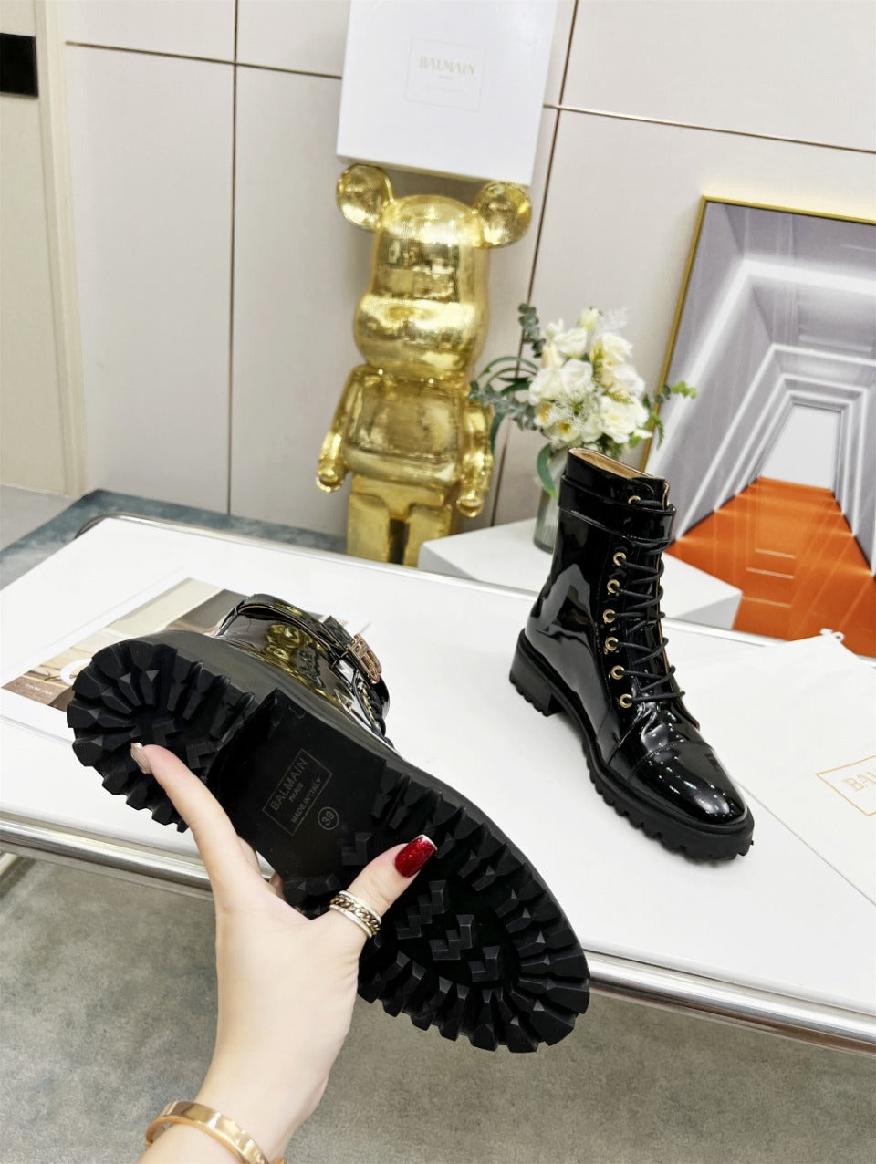 ЧЕРЕВИКИ BALMAIN 26S З ЧОРНОЇ ГЛЯНЦЕВОЇ ТЕЛЯЧОЇ ШКІРИ