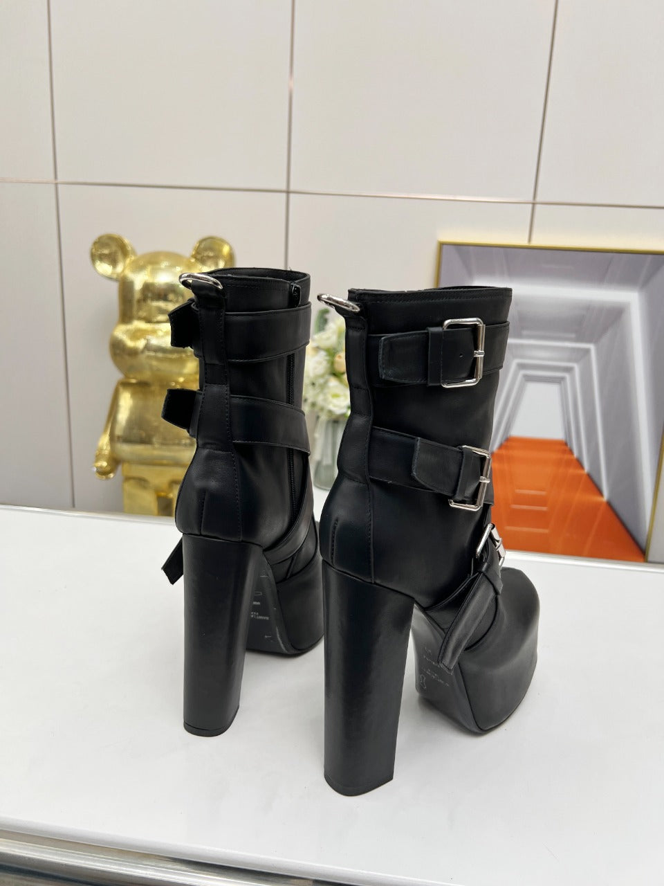 SL ANKLE BUCKLE BOOT PLATFORM BLACK SMOOTH CALFSKIN - 35