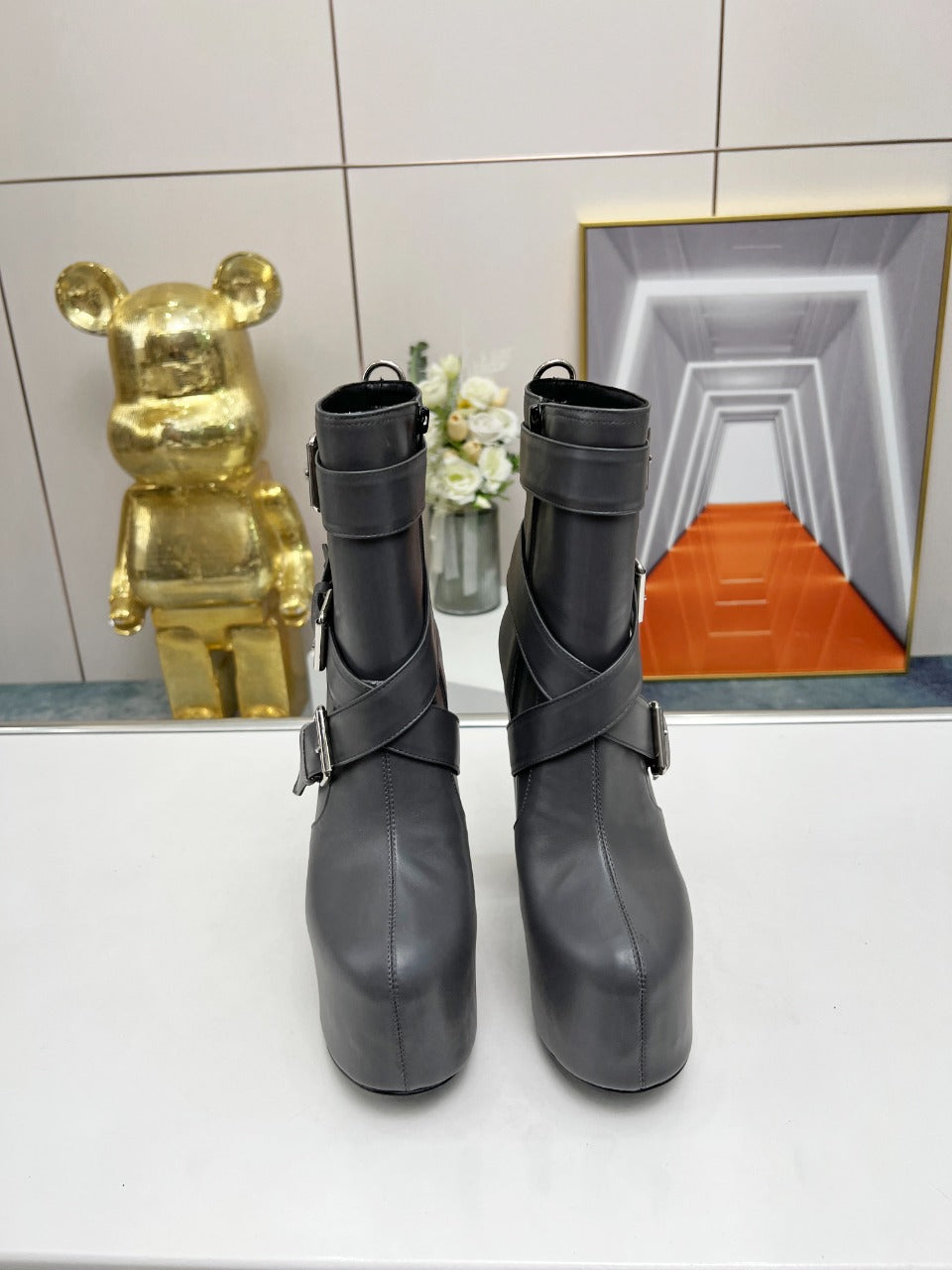 SL ANKLE BUCKLE BOOT PLATFORM BLACK CALFSKIN - 35
