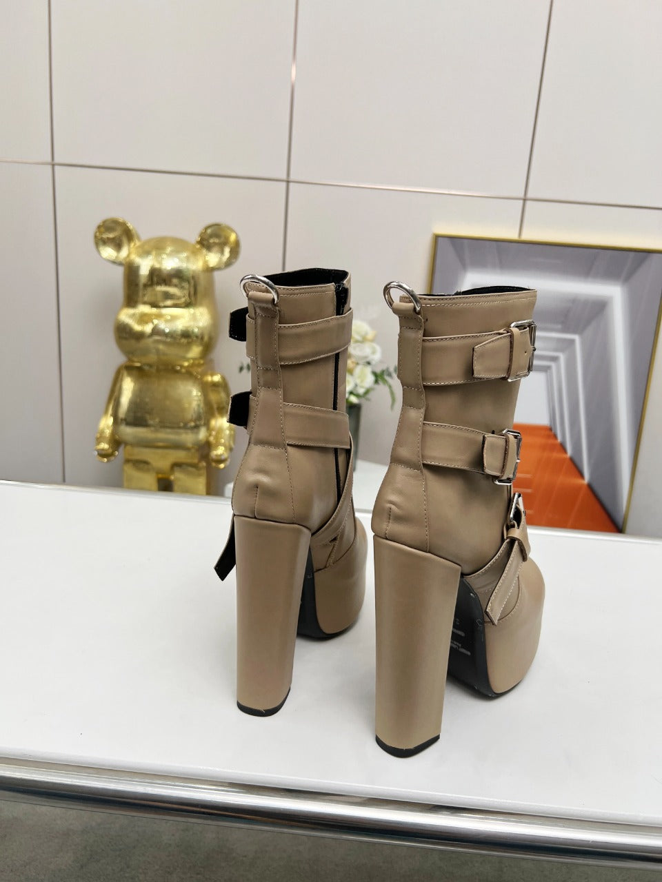 SL ANKLE BUCKLE BOOT PLATFORM TAN CALFSKIN - 35