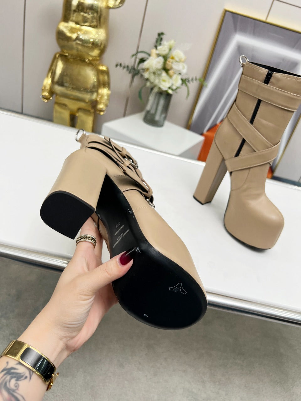 SL ANKLE BUCKLE BOOT PLATFORM TAN CALFSKIN - 35