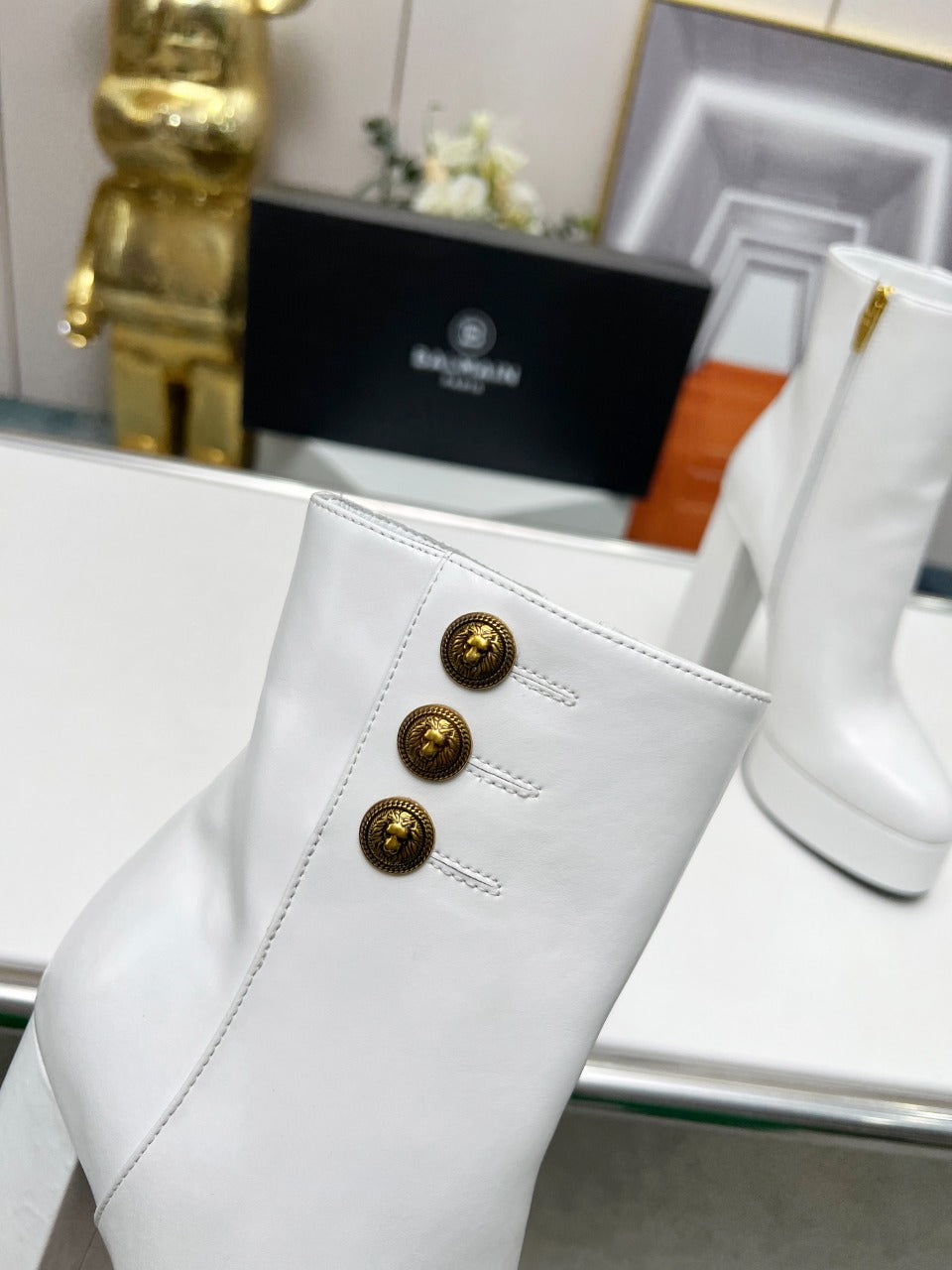 ЧЕРЕВИКИ BALMAIN 26S З ТЕЛЯЧОЇ ШКІРИ БІЛОГО КОЛЬОРУ, 135 ММ