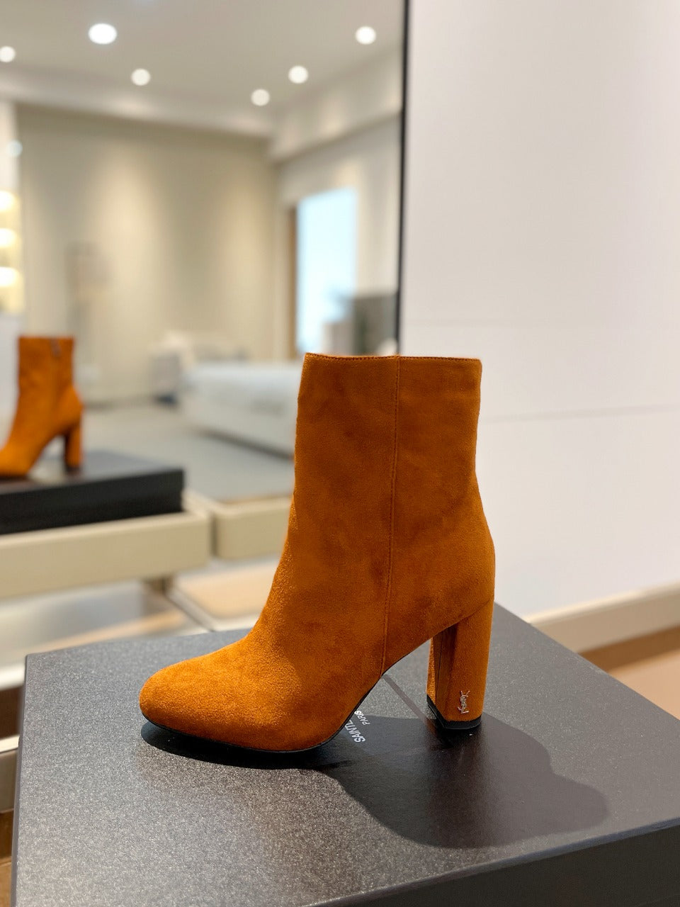 SL HONORÉ BOOTIES BRICK SUEDE - 34
