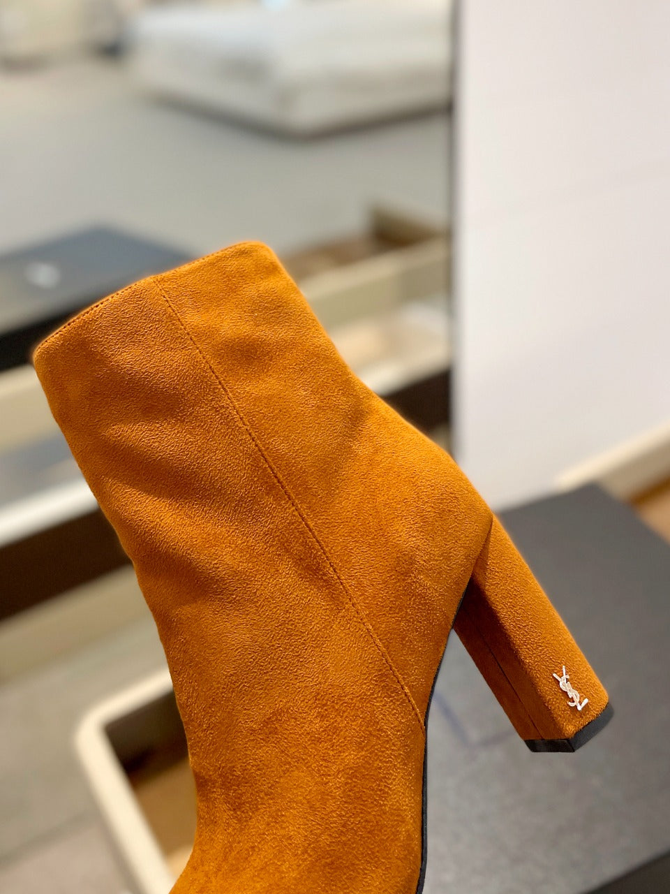 SL HONORÉ BOOTIES BRICK SUEDE - 34