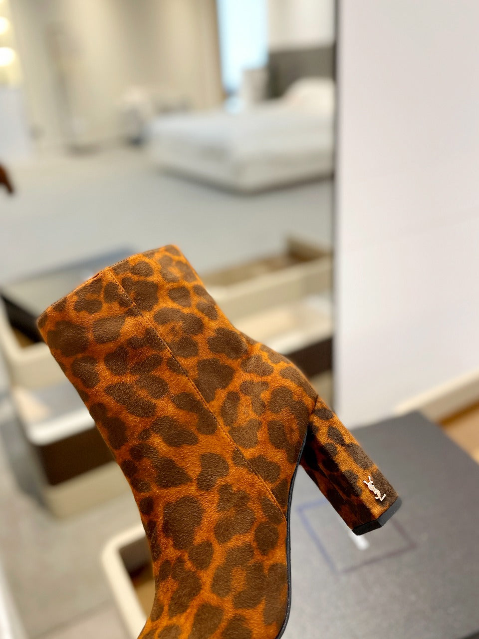 SL HONORÉ BOOTIES LEOPARD BRICK SUEDE - 34