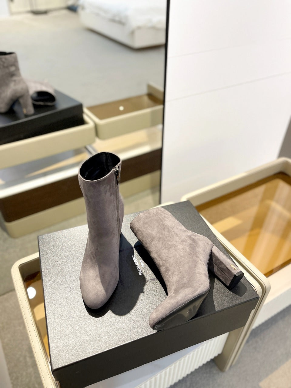 SL HONORÉ BOOTIES GRAY SUEDE - 34
