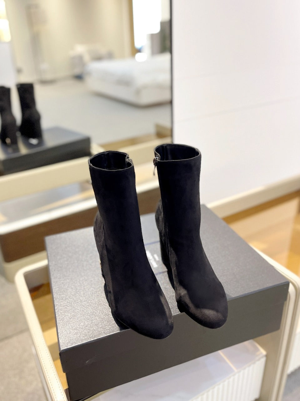 SL HONORÉ BOOTIES BLACK SUEDE - 34