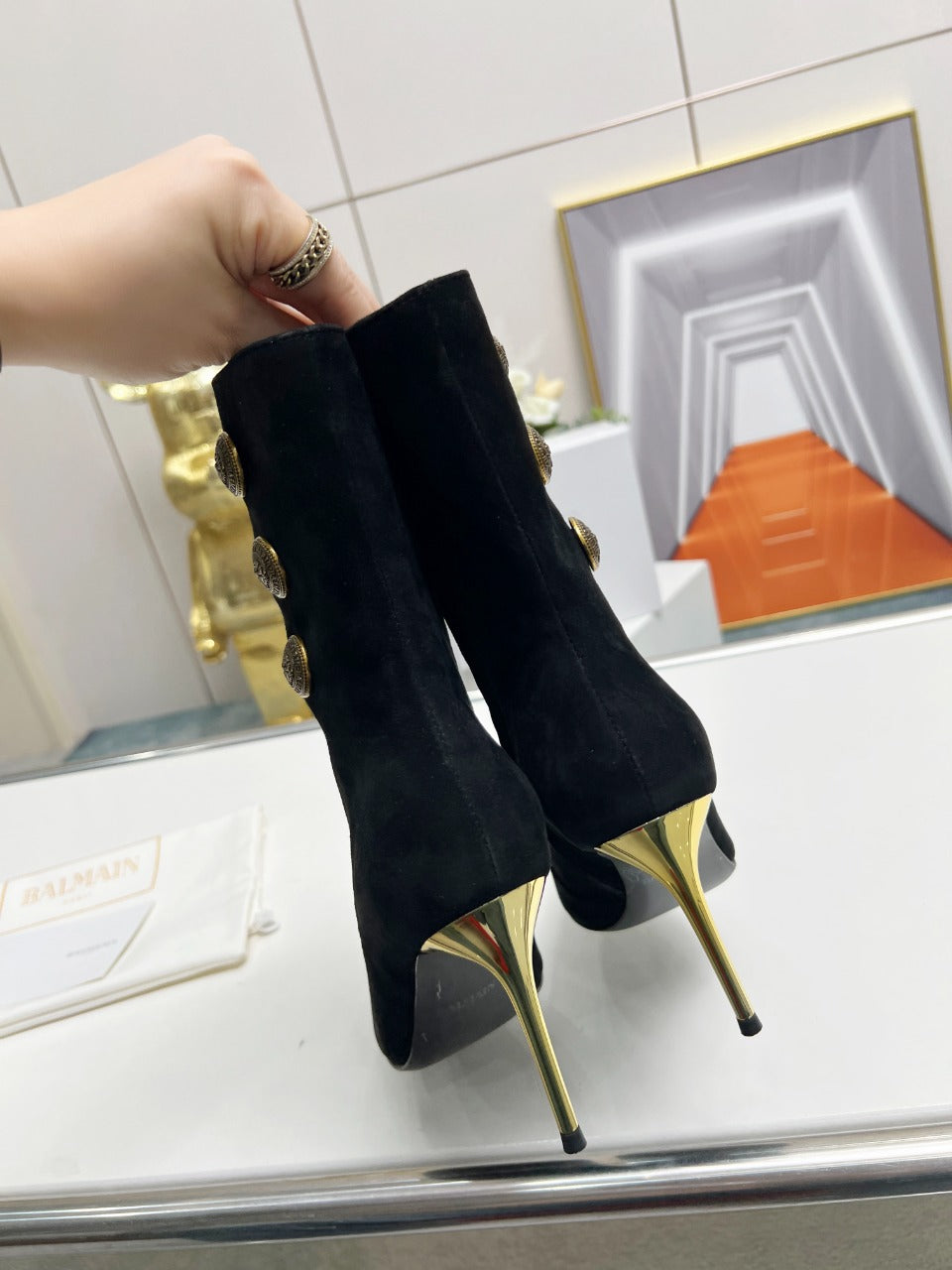 ЧОБОТИ BALMAIN 26S НА ВИСОКИХ ПІДБОРАХ 95 ММ З ЧОРНОЇ ЗАМШІ