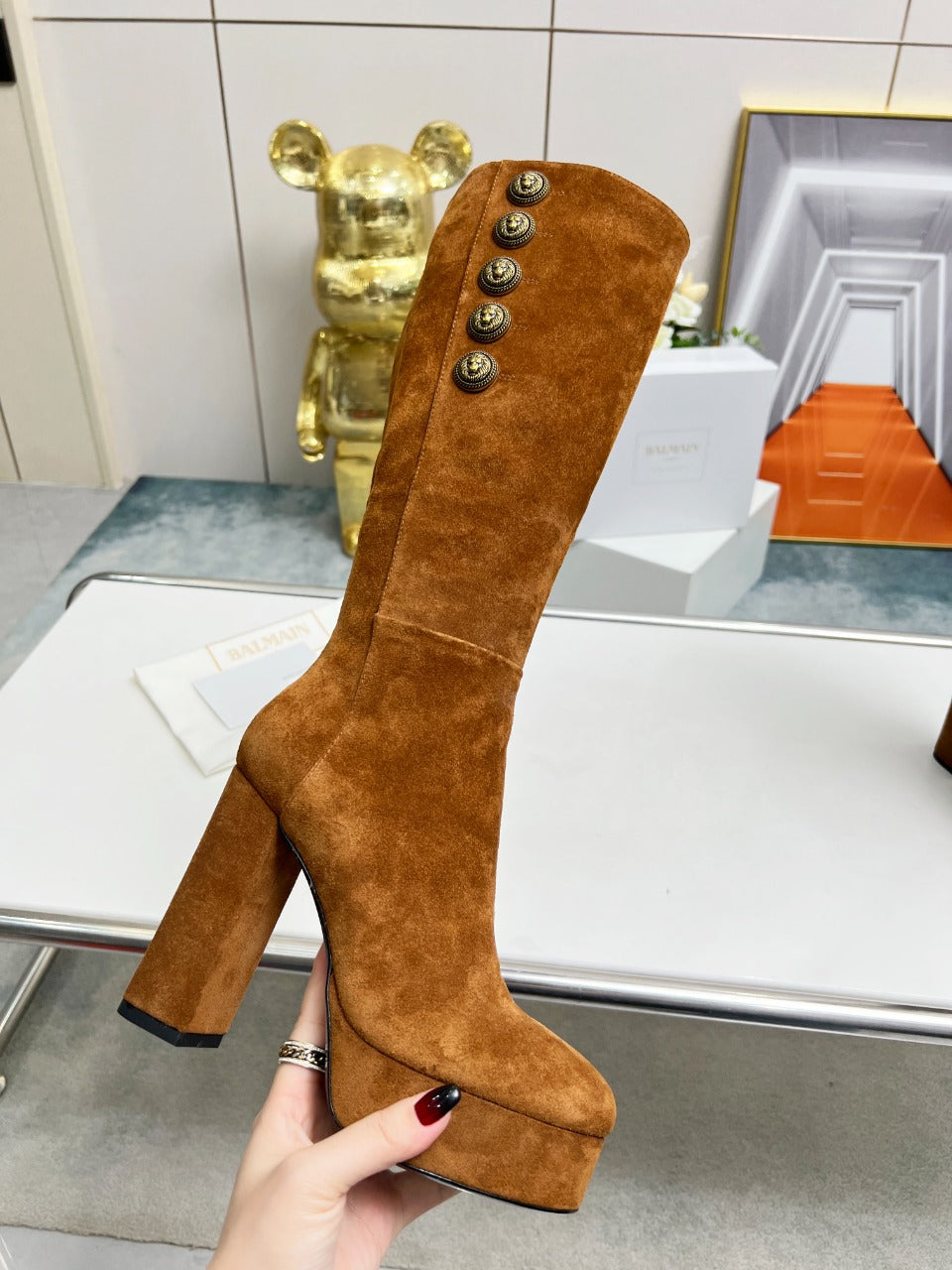 ВИСОКІ ЧОБОТИ BALMAIN 26S 115 ММ З КОРИЧНЕВОЇ ЗАМШІ