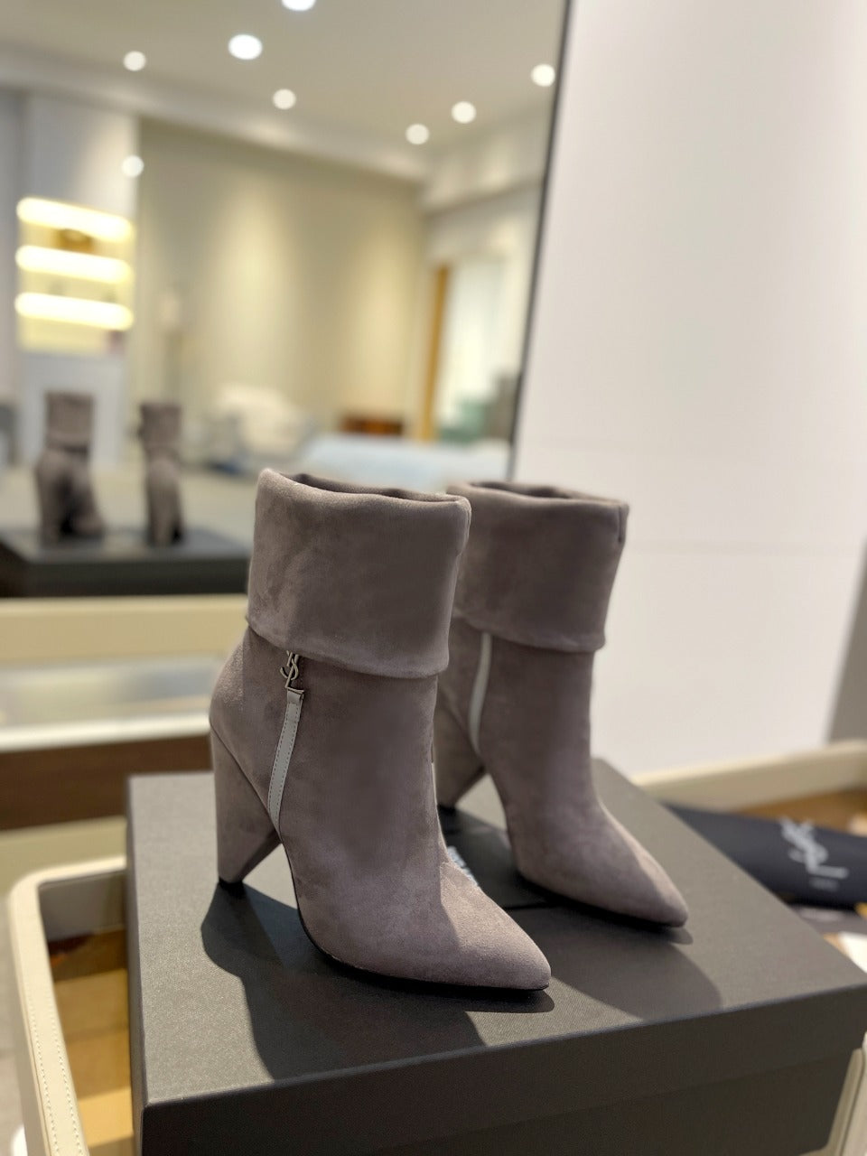 SL NIKI BOOTIES BRICK SUEDE - 34