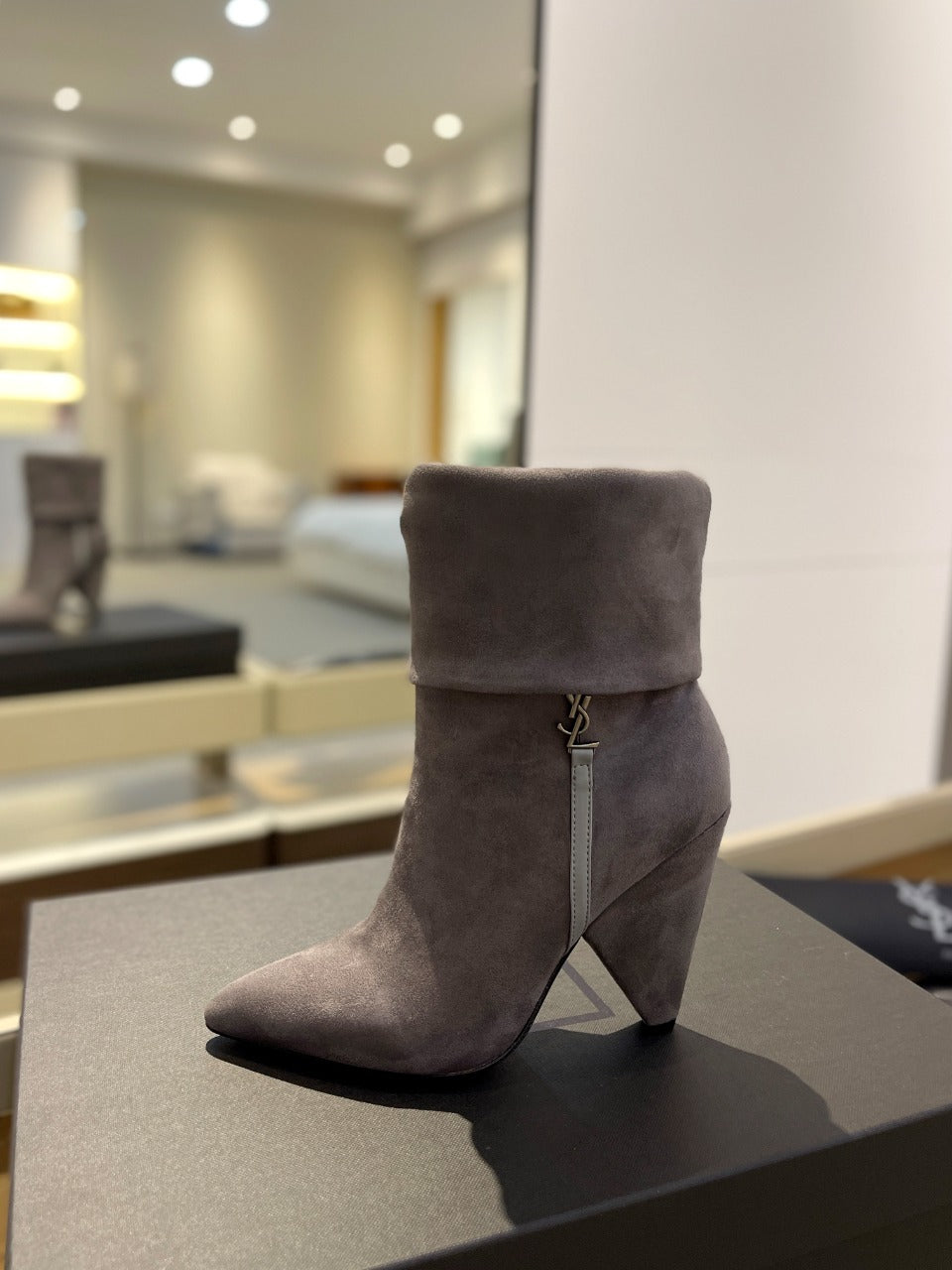 SL NIKI BOOTIES BRICK SUEDE - 34