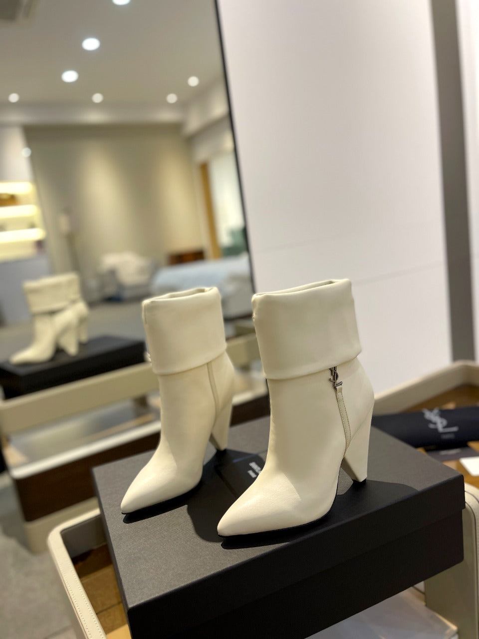 SL NIKI BOOTIES WHITE CALFSKIN - 34