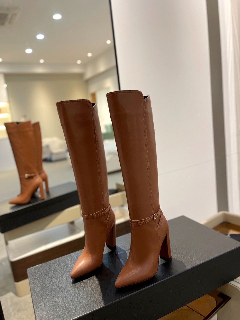 YSL 25S HIGH-HEEL KNEE-HIGH BOOTS 95 MM IN RUST BROWN LAMBSKIN - 35
