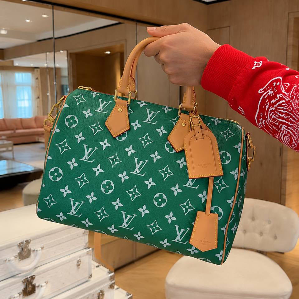 SPEEDY P9 BANDOULIÈRE 25 IN GREEN MONOGRAM CANVAS GOLD HARDWARE