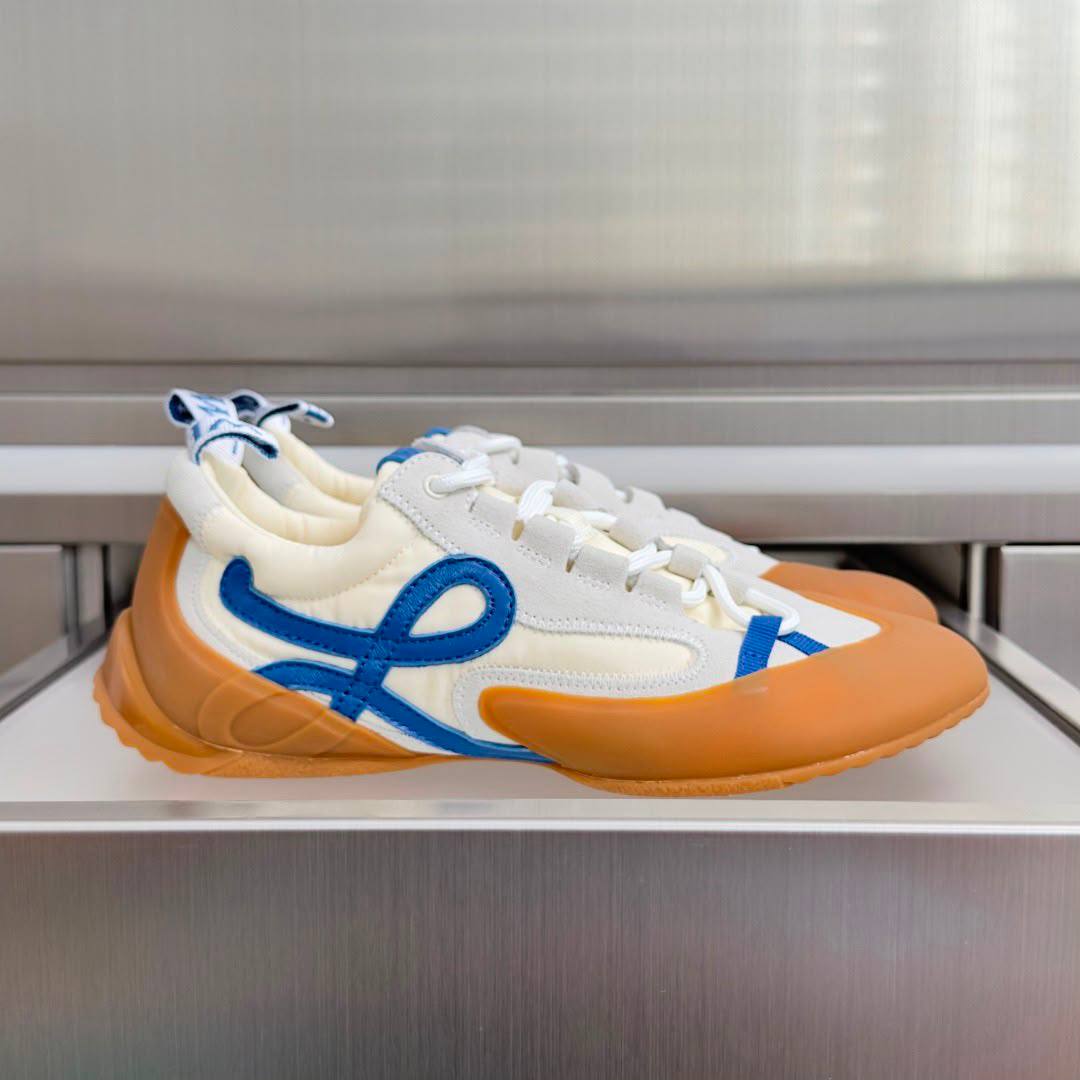 Loewe White & Blue Grip Low-Top Sneakers with Anagram Logo & Caramel Sole