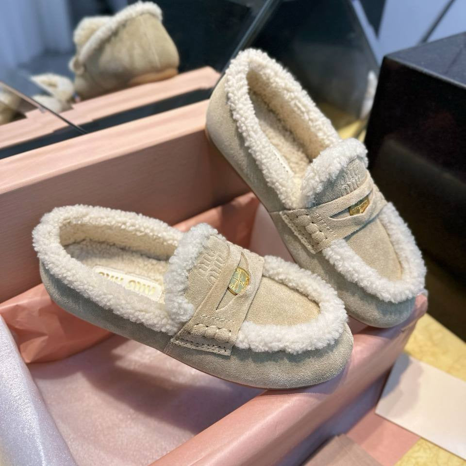 Miu Miu Shearling Loafers – Grey & Cream