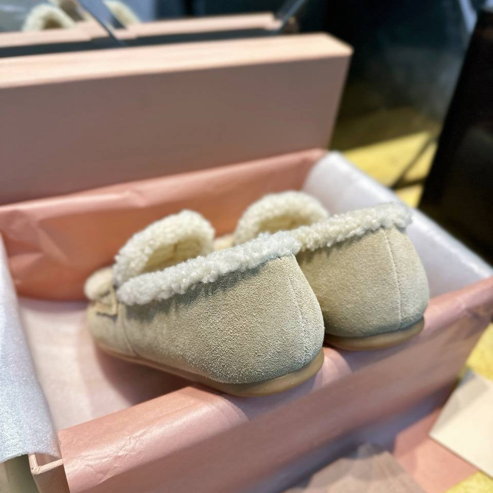 Miu Miu Shearling Loafers – Grey & Cream