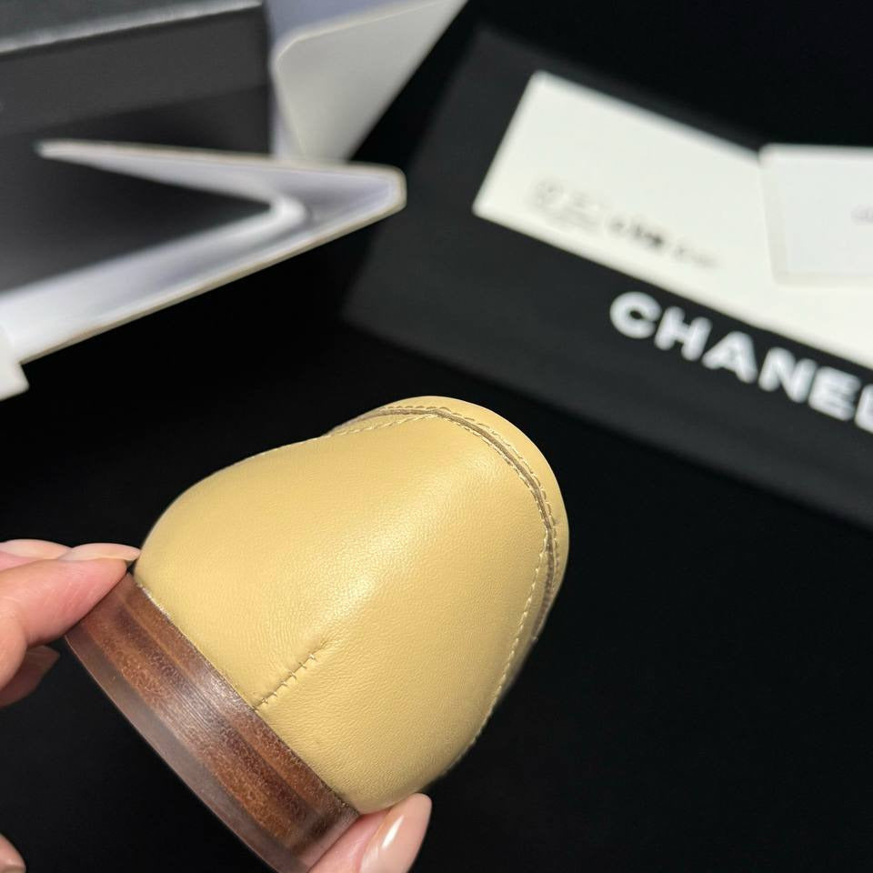 Chanel CC Leather Mules – Beige