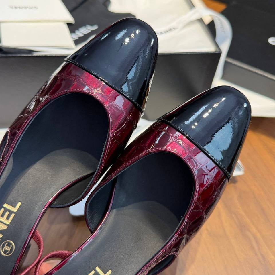 Chanel Crocodile-Embossed Slingback Heels – Dark Burgundy & Black