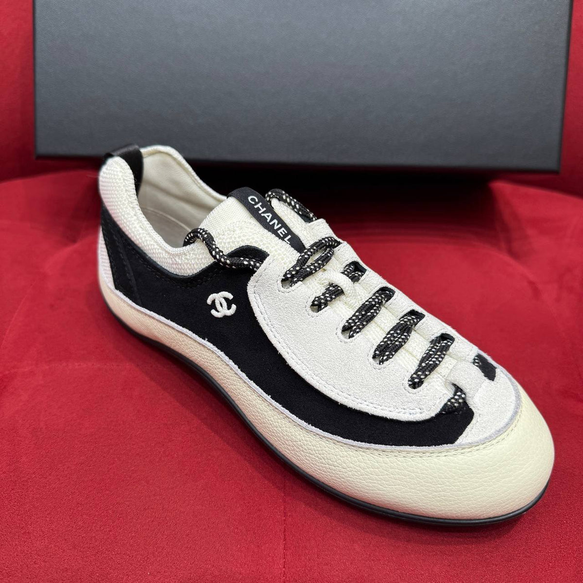 Chanel Low-Top Sneakers – Ivory & Black