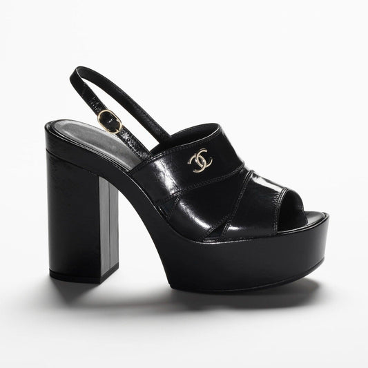 SANDALS BLACK PATENT CRUMPLED LAMBSKIN - 35