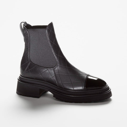SHORT BOOTS BLACK CALFSKIN - 35