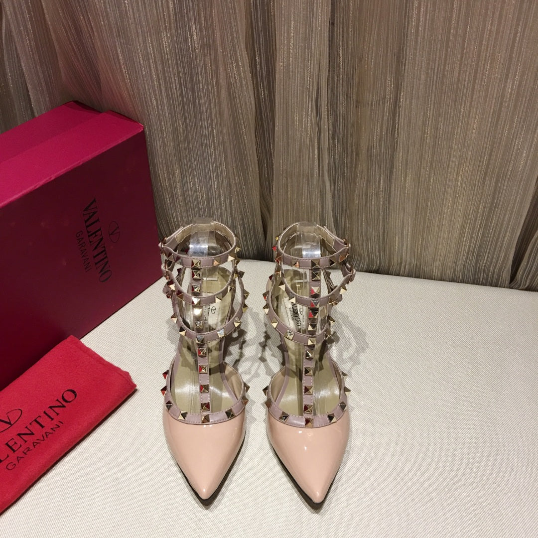 ROCKSTUD CAGED PUMP 65MM IN PEACHY MIX LIGHT PINK PATENT CALFSKIN - 34