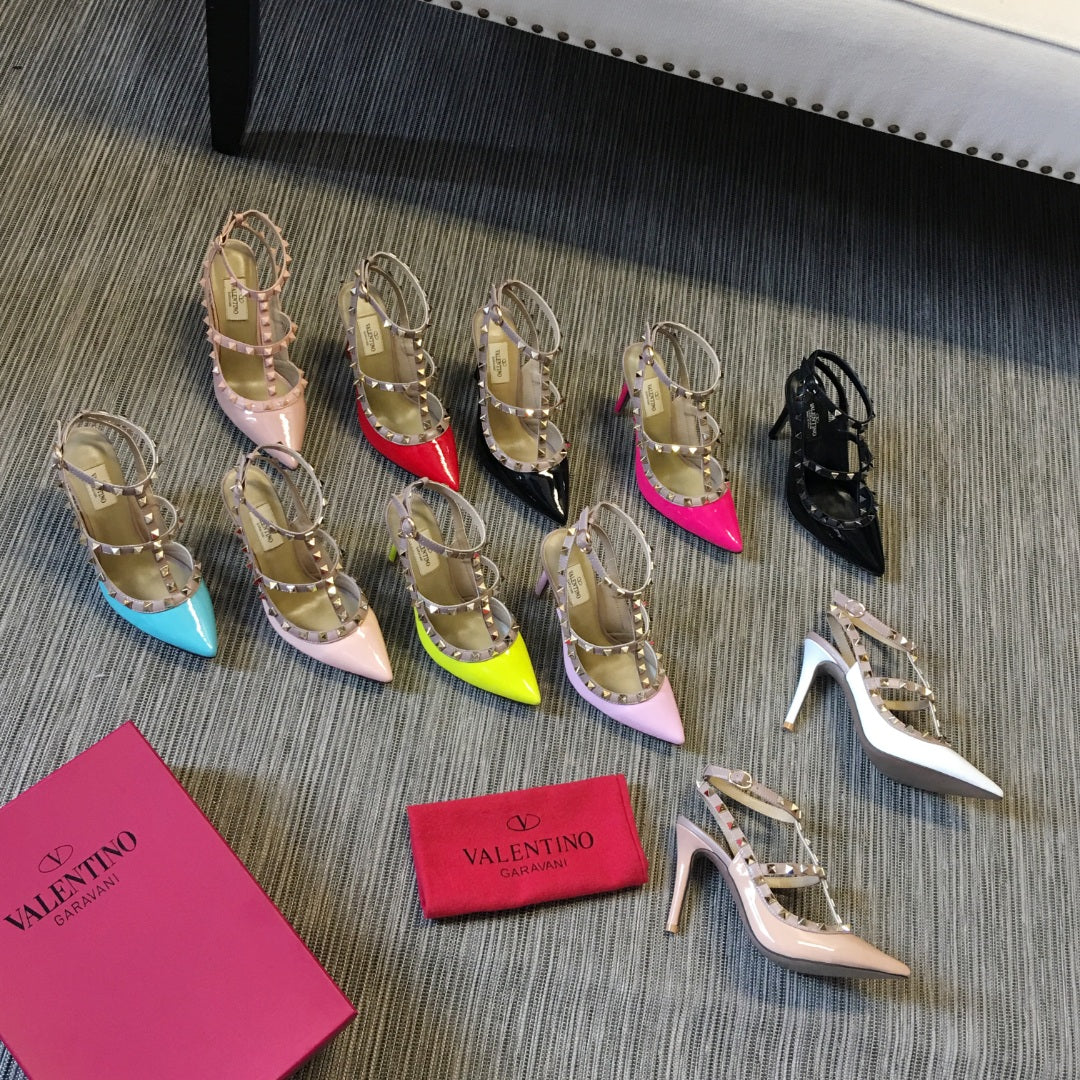 ROCKSTUD CAGED HIGH PUMP IN PEACHY MIX LIGHT PINK PATENT CALFSKIN 100 MM - 34