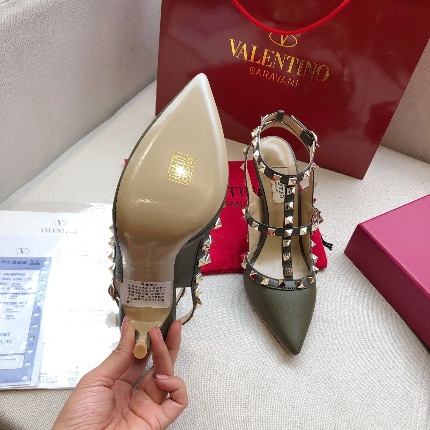 ROCKSTUD MOSS GREEN METALLIC CALFSKIN ANKLE STRAP HIGH SANDAL - 34 / 9.5 cm