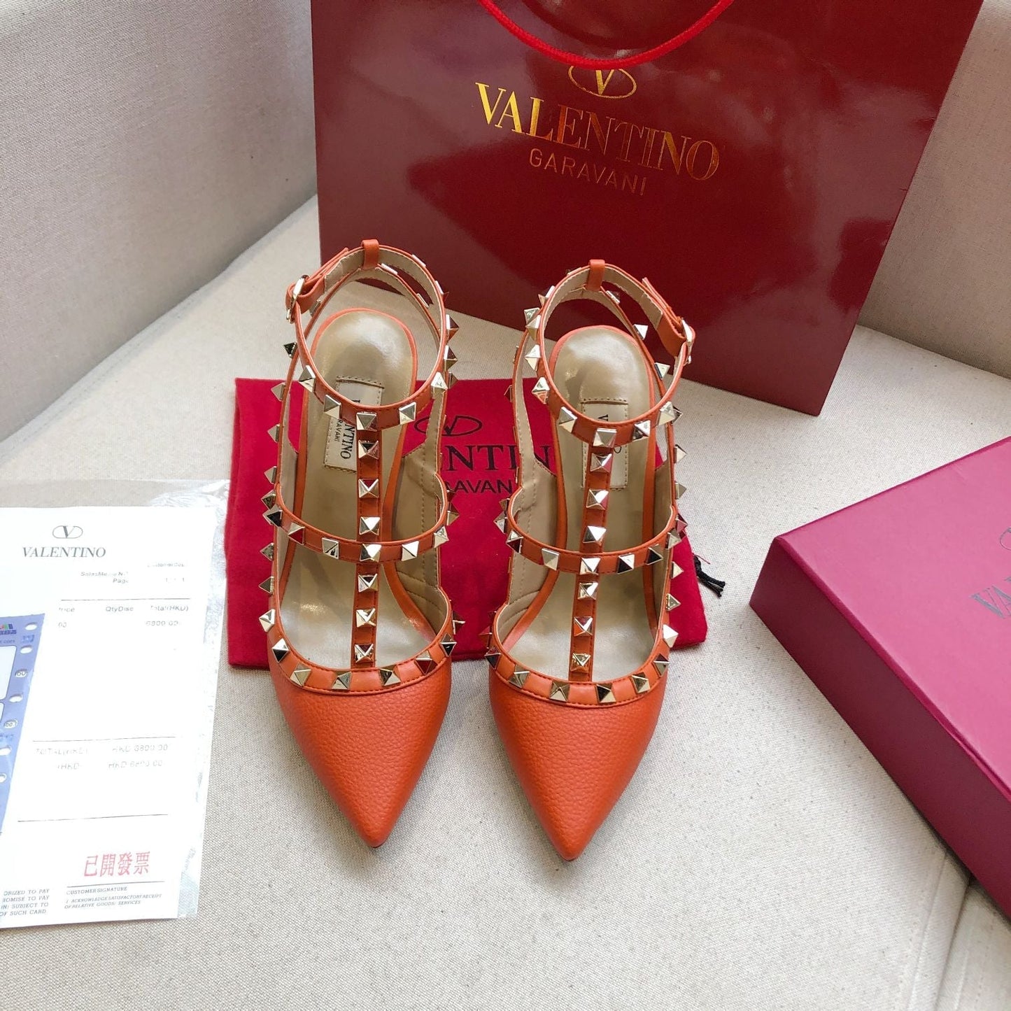 ROCKSTUD FIRE ORANGE METALLIC CALFSKIN ANKLE STRAP HIGH SANDAL - 34 / 9.5 cm