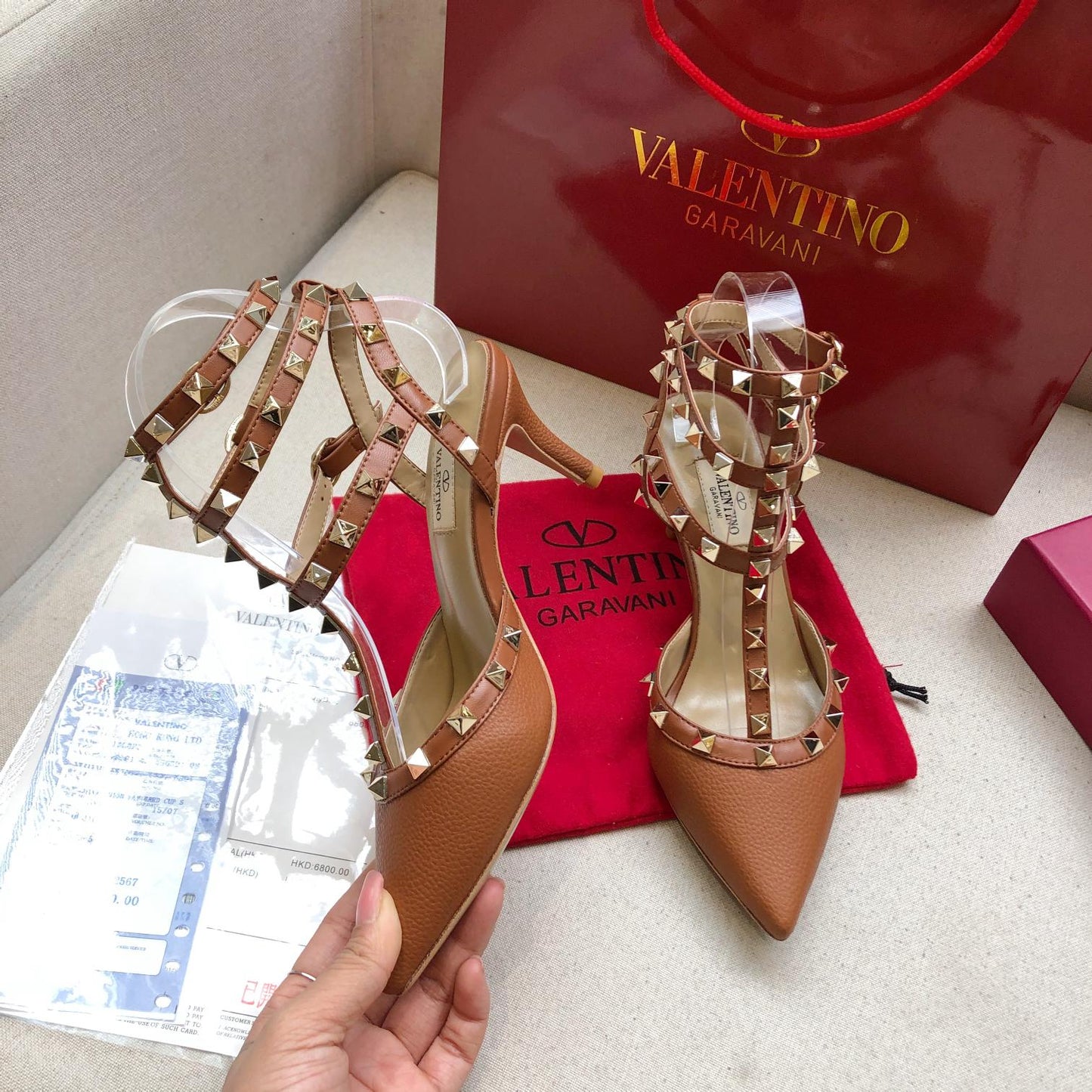 ROCKSTUD BRONZE BROWN METALLIC CALFSKIN ANKLE STRAP HIGH SANDAL - 34 / 9.5 cm