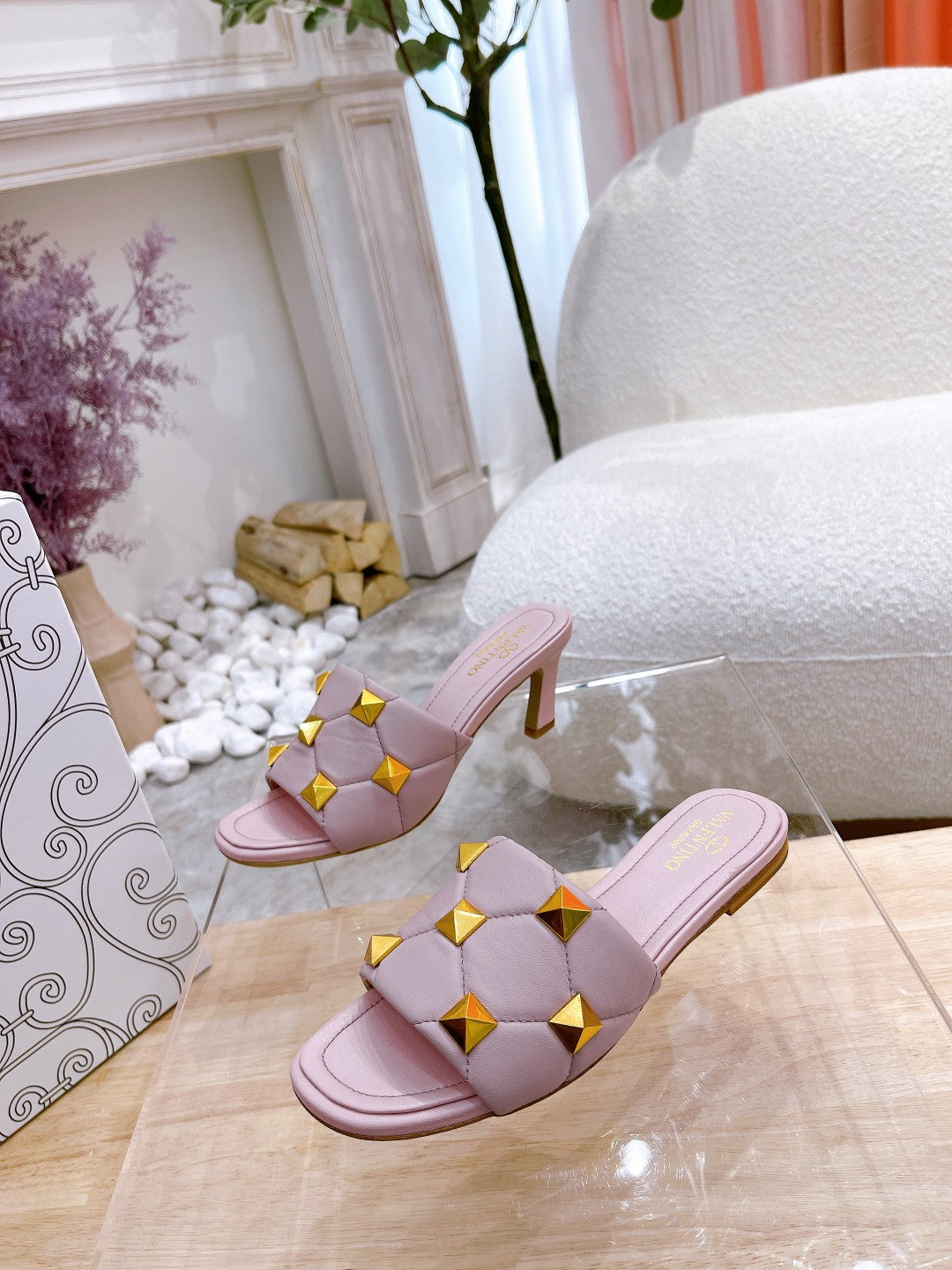 STUD FLAT SLIDE IN BABY PINK LAMBSKIN - 34
